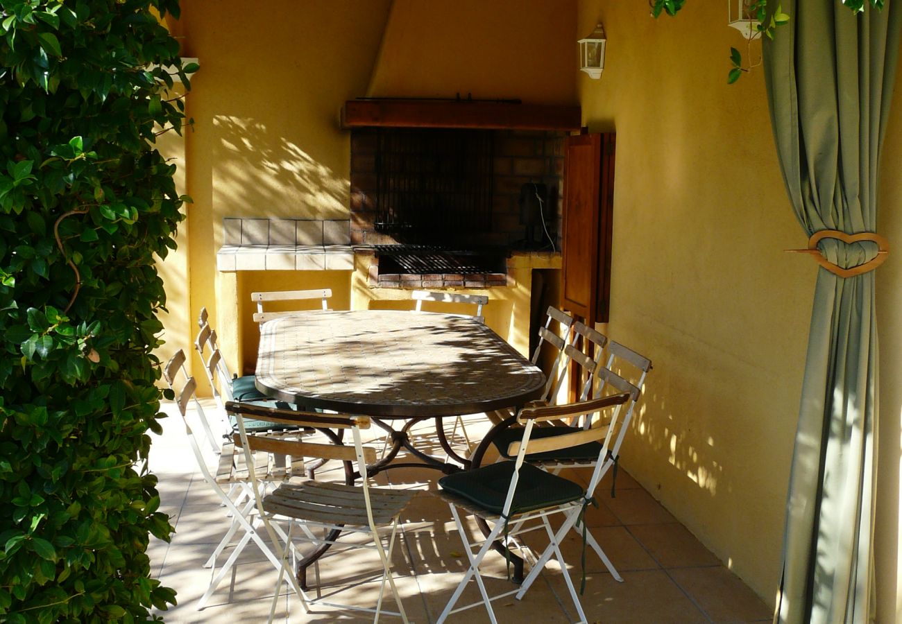 Villa in Mouriès - Vacation rental with heated  pool Mouries LS1-140