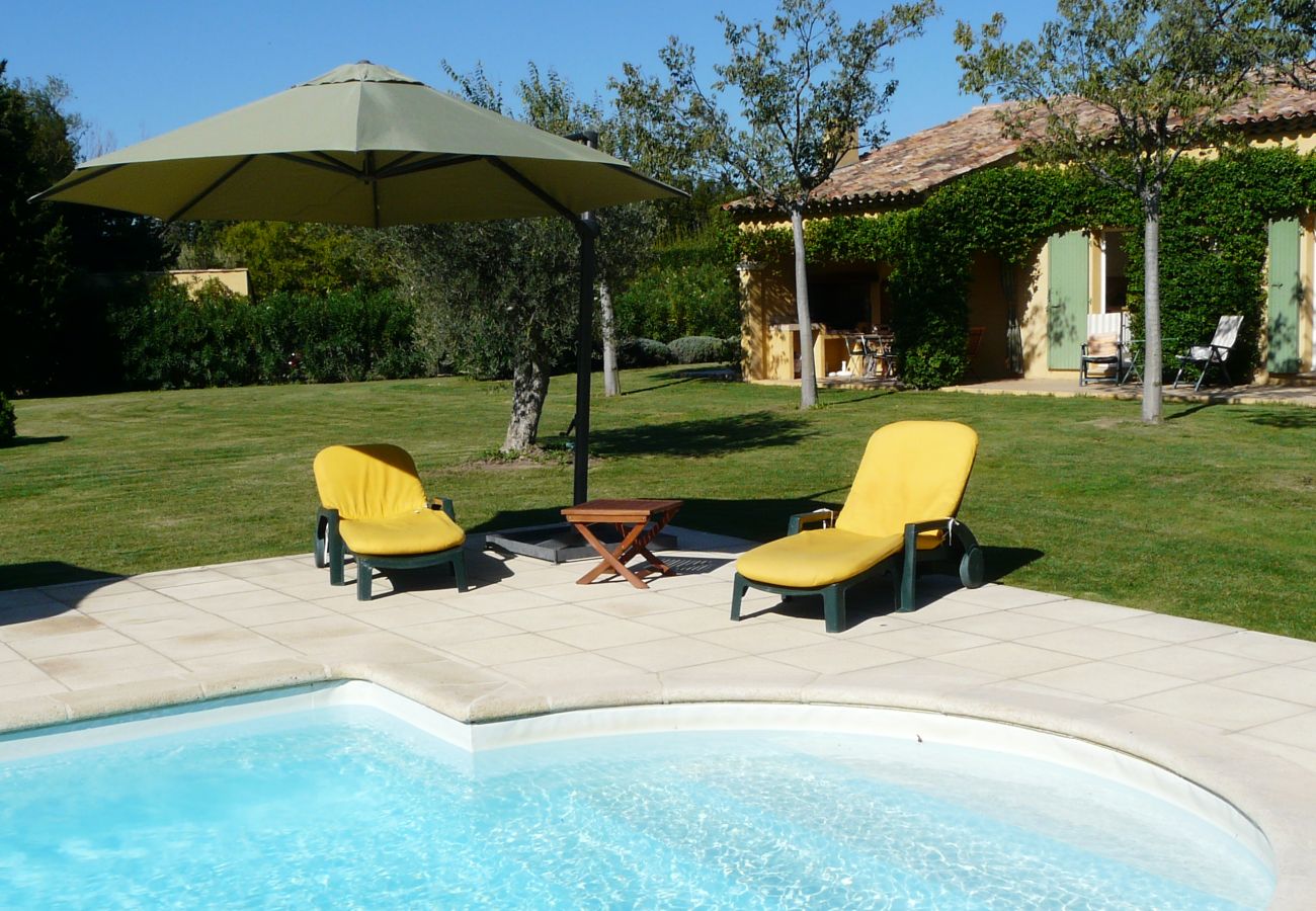 Villa in Mouriès - Vacation rental with heated  pool Mouries LS1-140