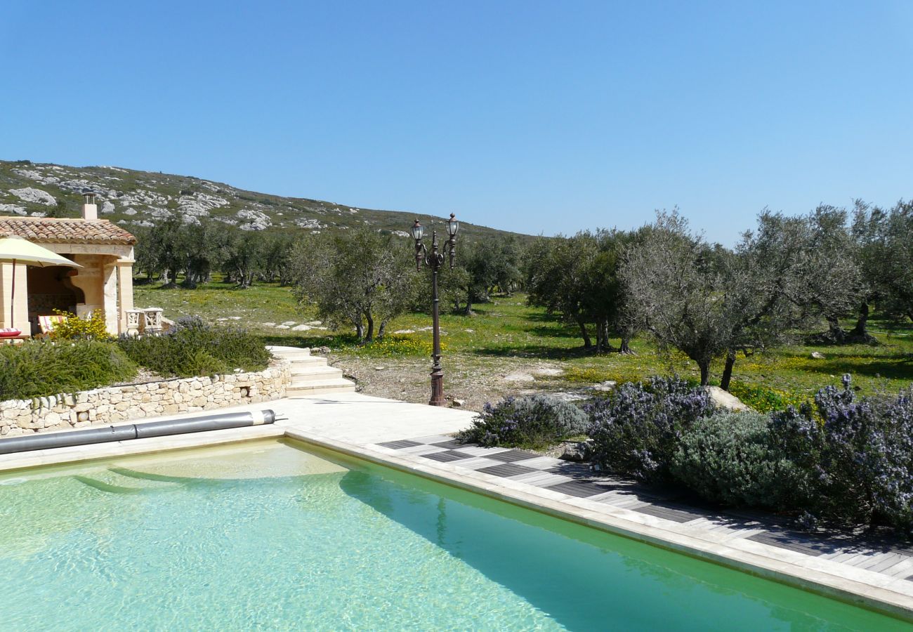 Villa in Mouriès - Vacation rental house with pool MOURIES LS1-174