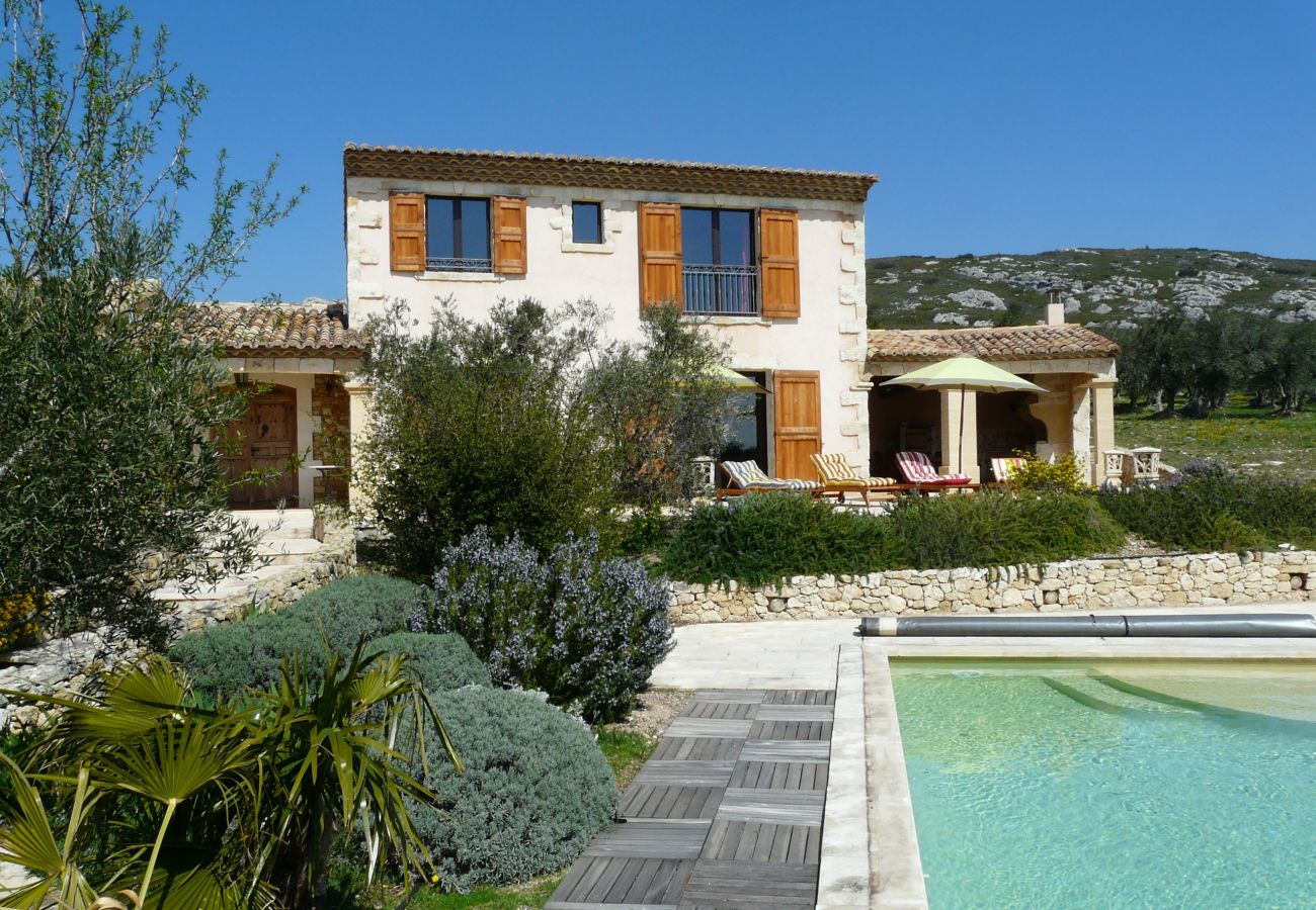 Villa in Mouriès - Vacation rental house with pool MOURIES LS1-174