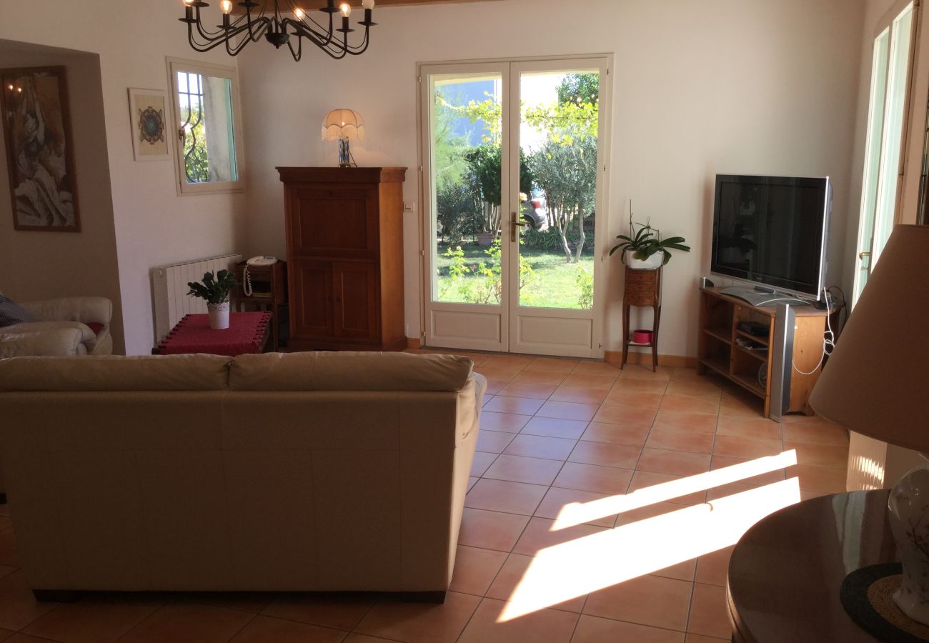 Villa in Mouriès - Vacation rental house with pool MOURIES LS1-298