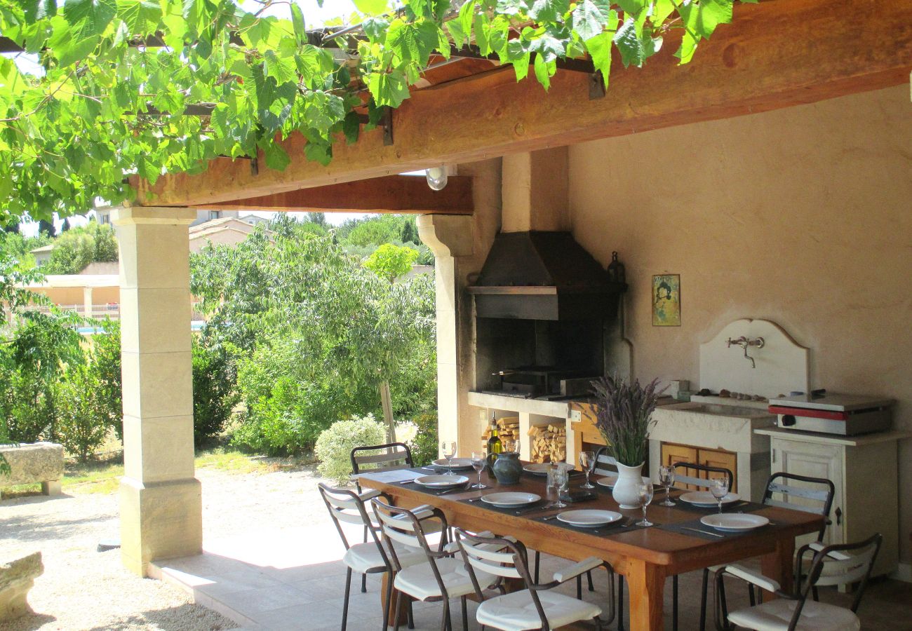 Villa in Saint Remy de Provence - Vacation rental SAINT REMY DE PROVENCE LS1-196