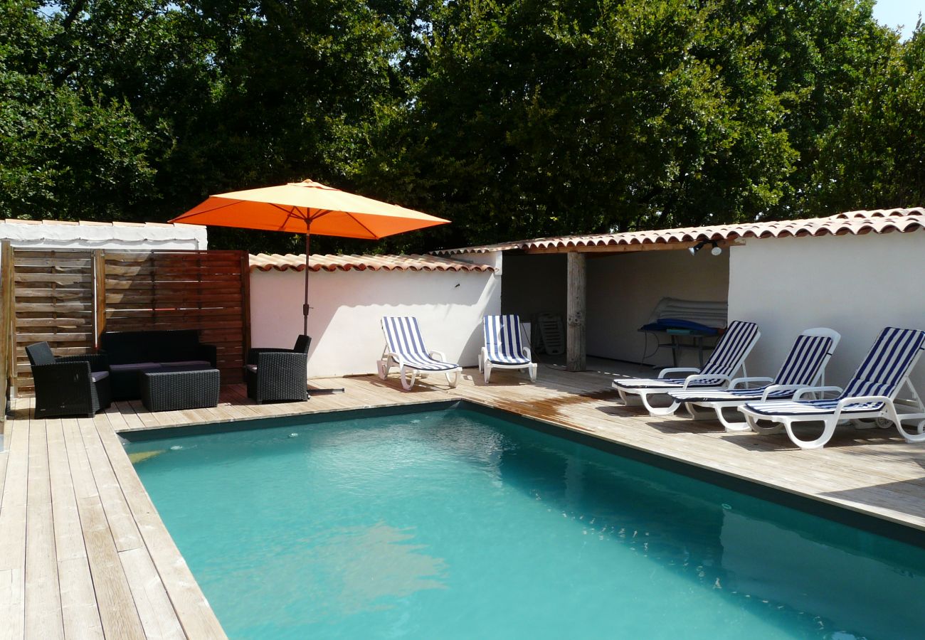 House in Maubec - Vacation rental house with pool MAUBEC LS2-188