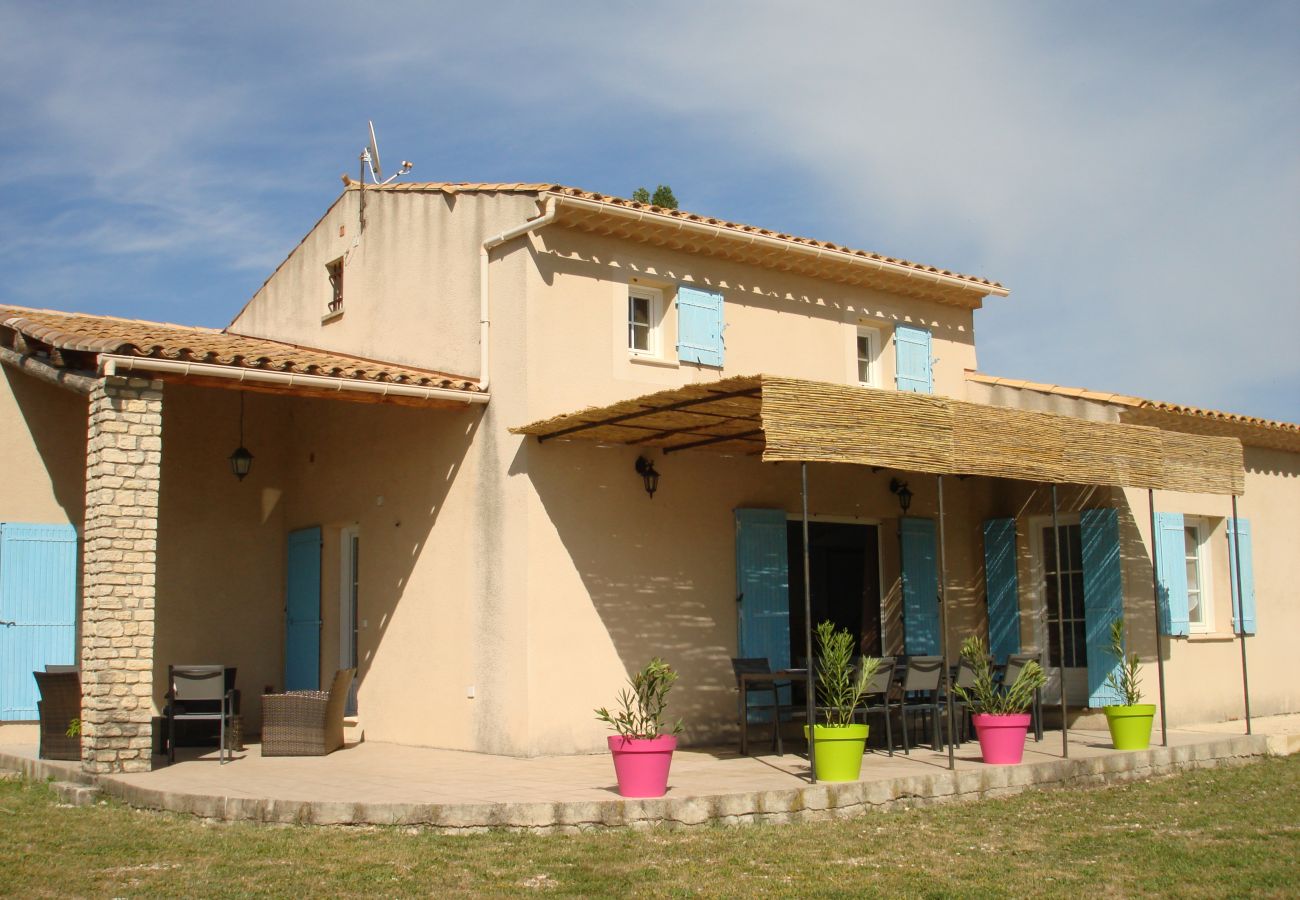 House in Bonnieux - Vacation rental house with pool BONNIEUX LS2-209