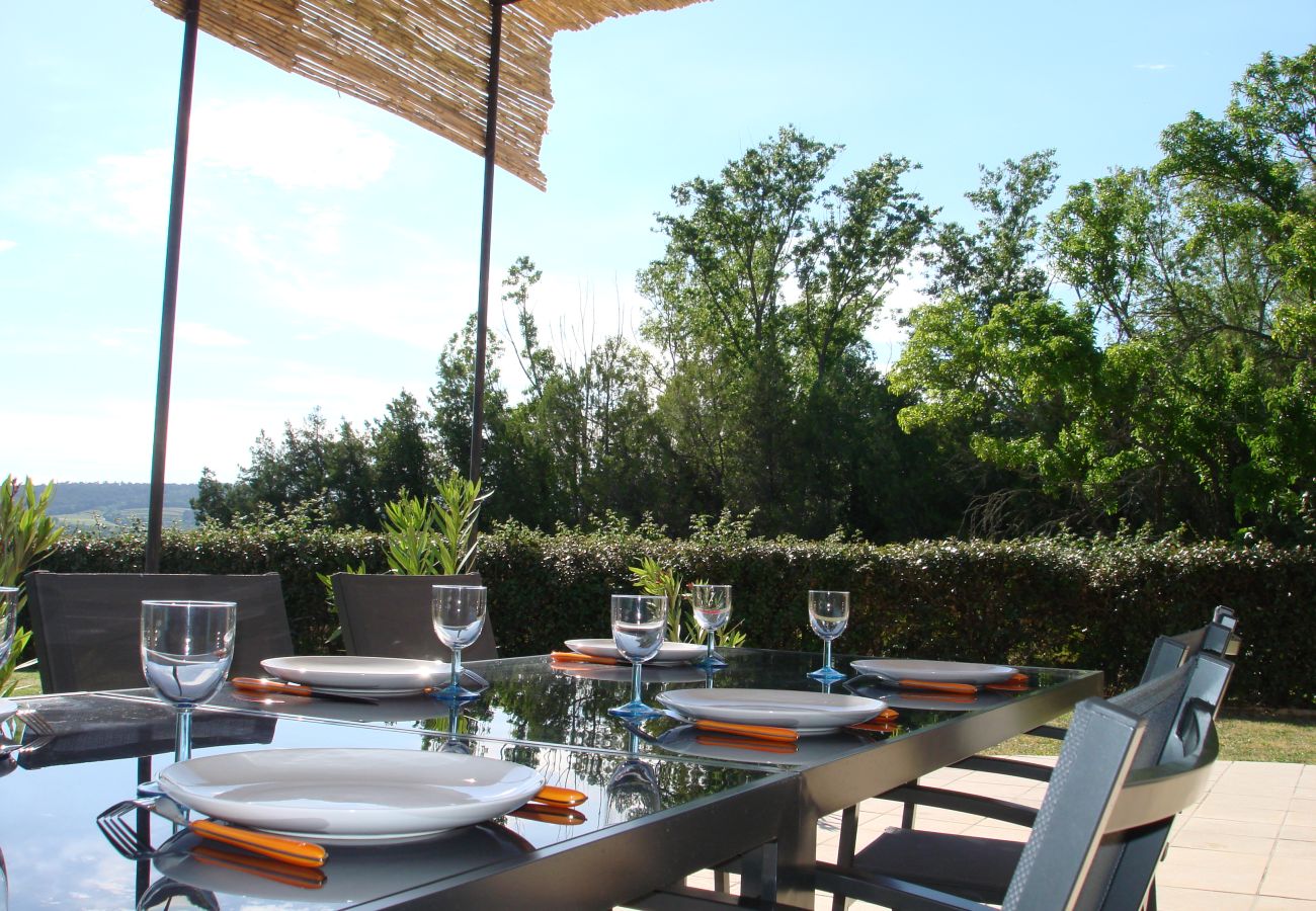 Holiday rental BONNIEUX house to rent terrace 