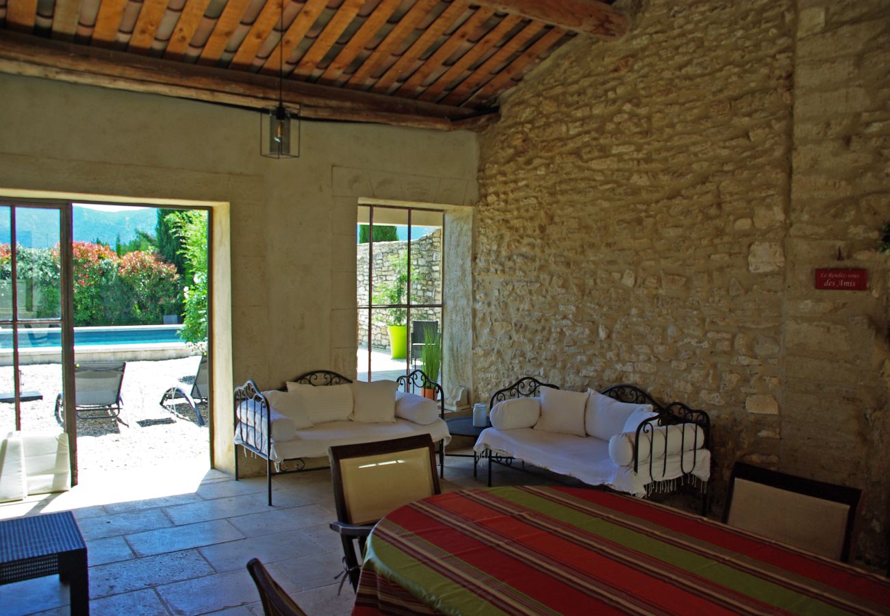 Villa in Gordes - Vacation rental house with pool GORDES LS2-107