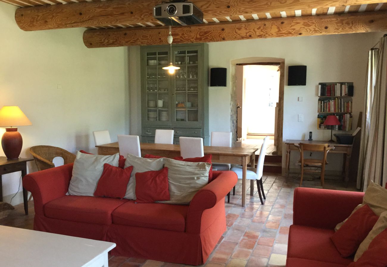 Villa in Lacoste - Vacation rental house with pool LACOSTE LS2-239