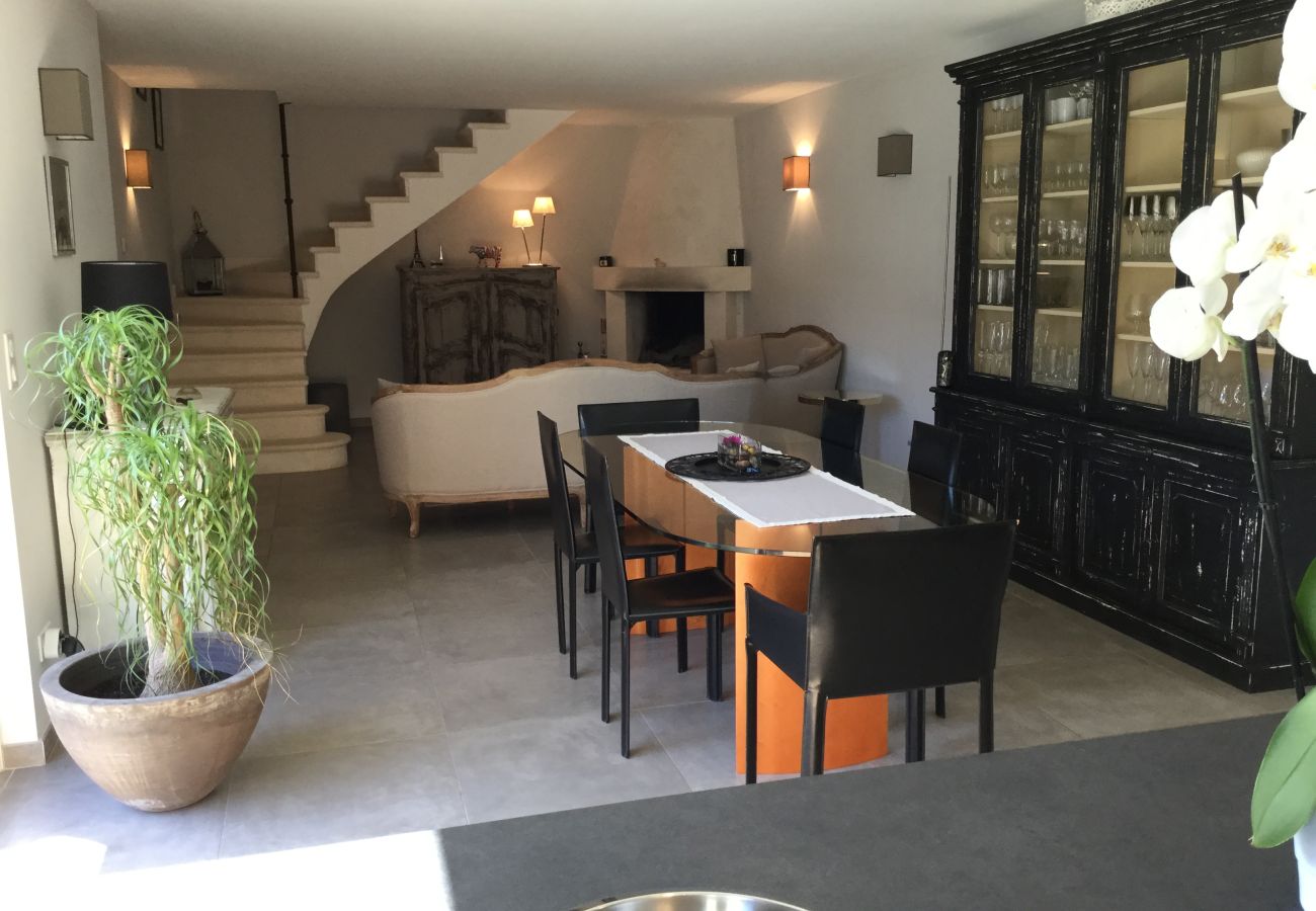 Villa in Aureille - Vacation rental house with pool AUREILLE LS1-277