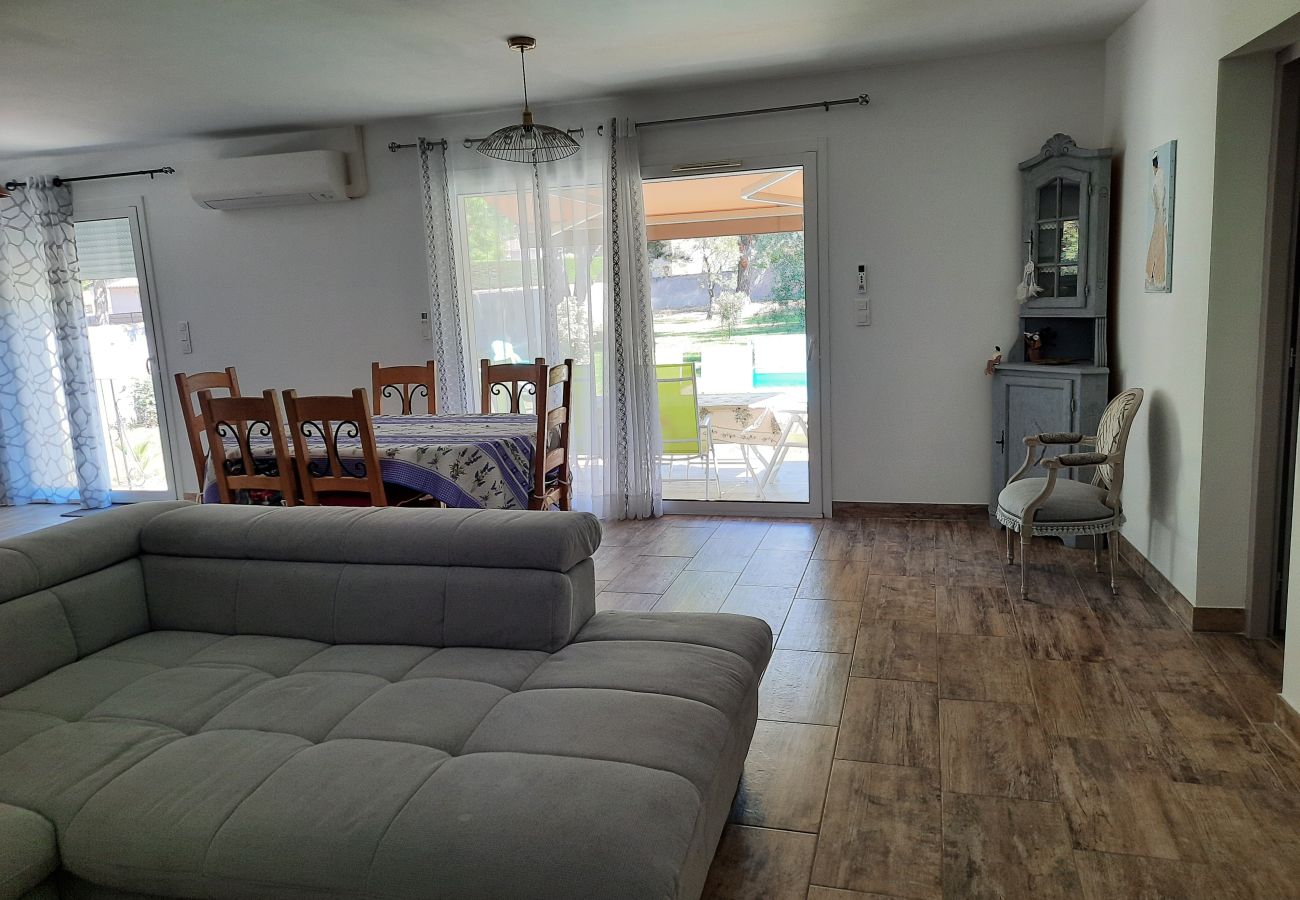 House in Taillades - Vacation rental house with pool TAILLADES LS2-317