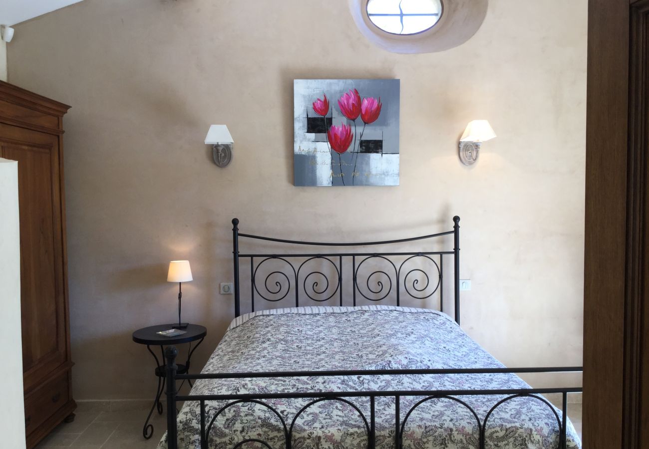 CHEVAL-BLANC vacation rental house for rent 3 bedrooms