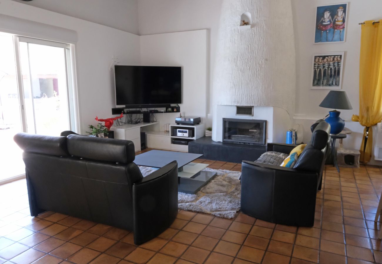 Vacation rental LE THOR villa for rent living room