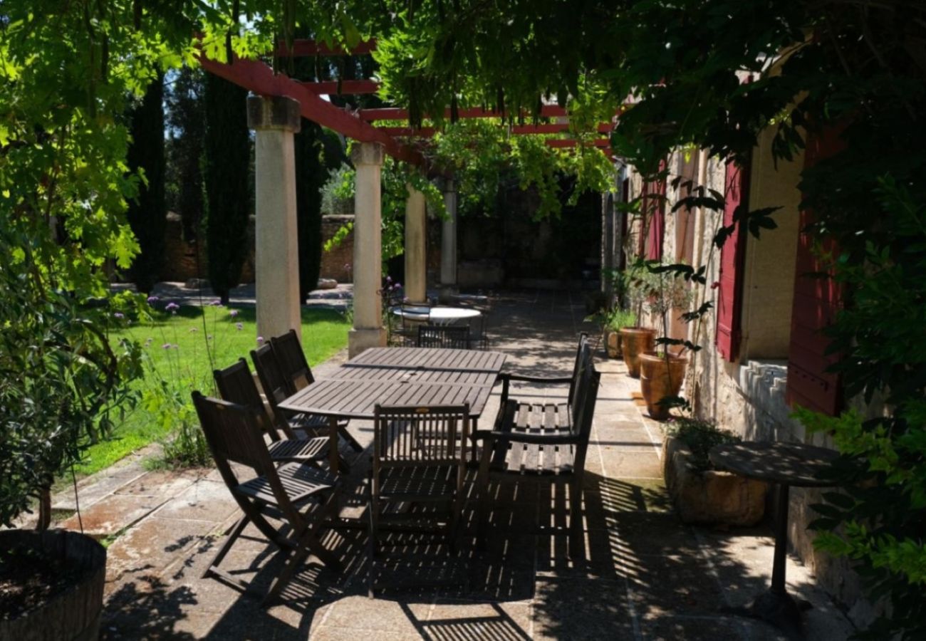 Villa in Maussane-les-Alpilles - Vacation rental MAUSSANE LES ALPILLES LS1-301