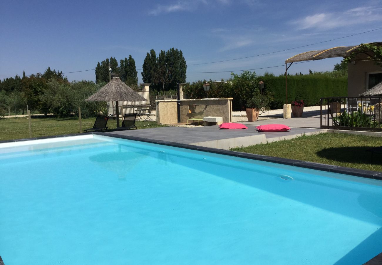 Holiday rental BARBENTANE house for rent swimming pool