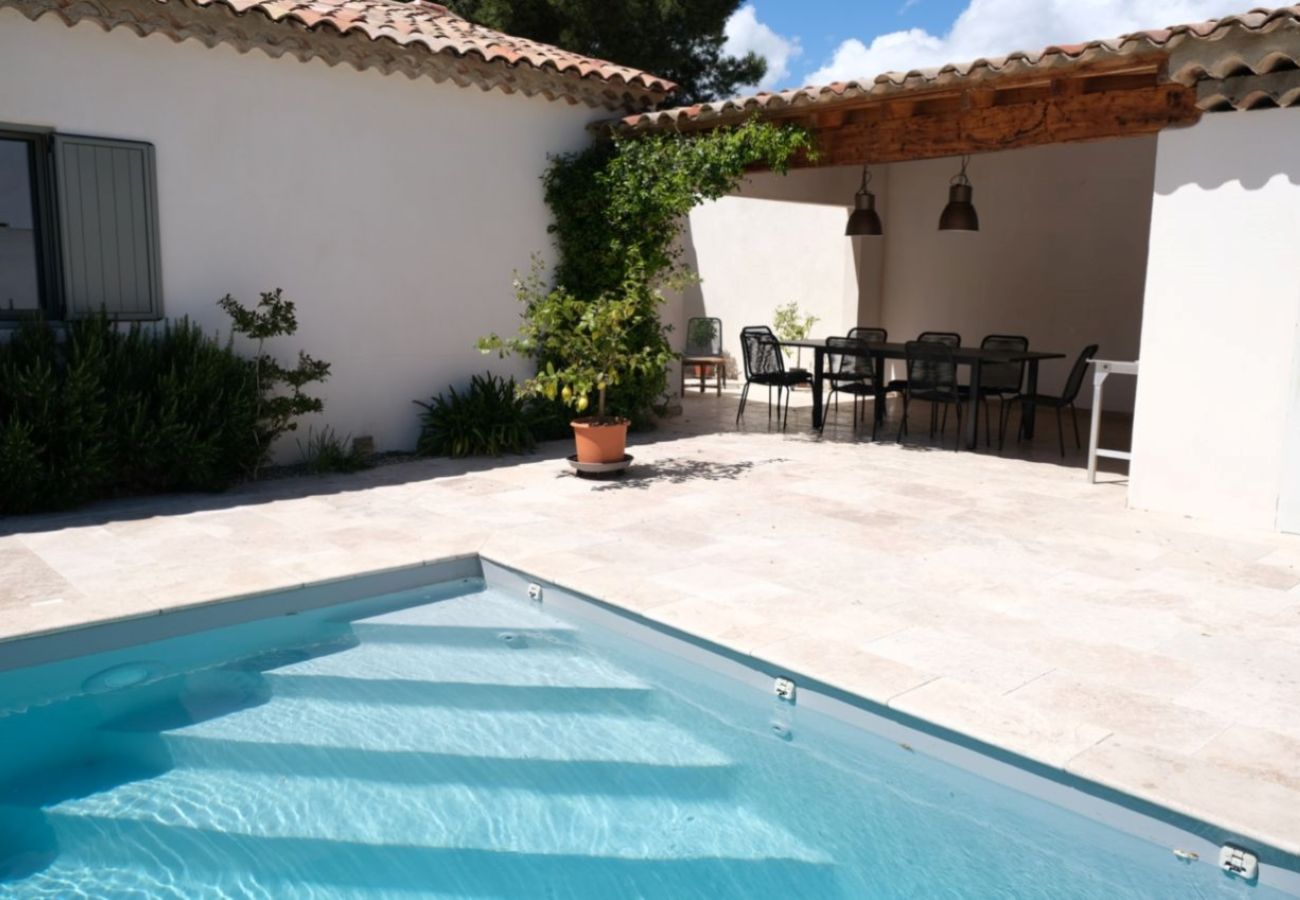 Villa in Aureille - Vacation rental house with pool AUREILLE LS1-373