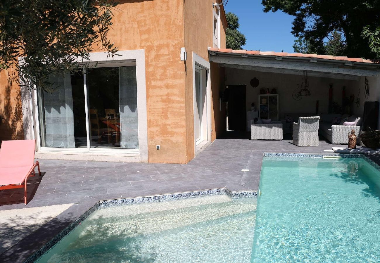 Villa in Caumont sur Durance - Vacation rental CAUMONT SUR DURANCE LS6-409