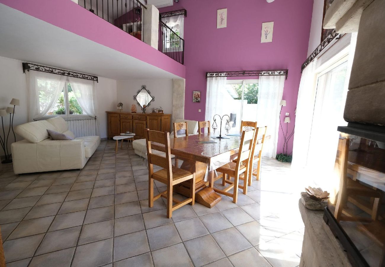 Villa in Caumont sur Durance - Vacation rental CAUMONT SUR DURANCE LS6-409