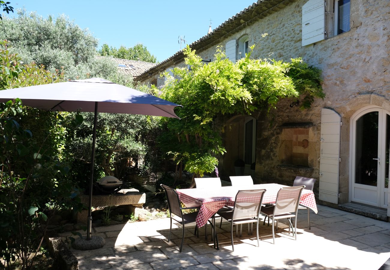 CHEVAL-BLANC vacation rental house for rent terrace