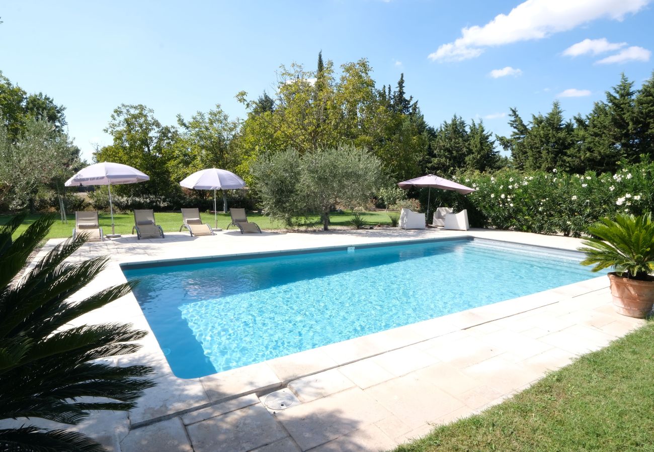 Vacation rental CAUMONT-SUR-DURANCE house for rent private pool