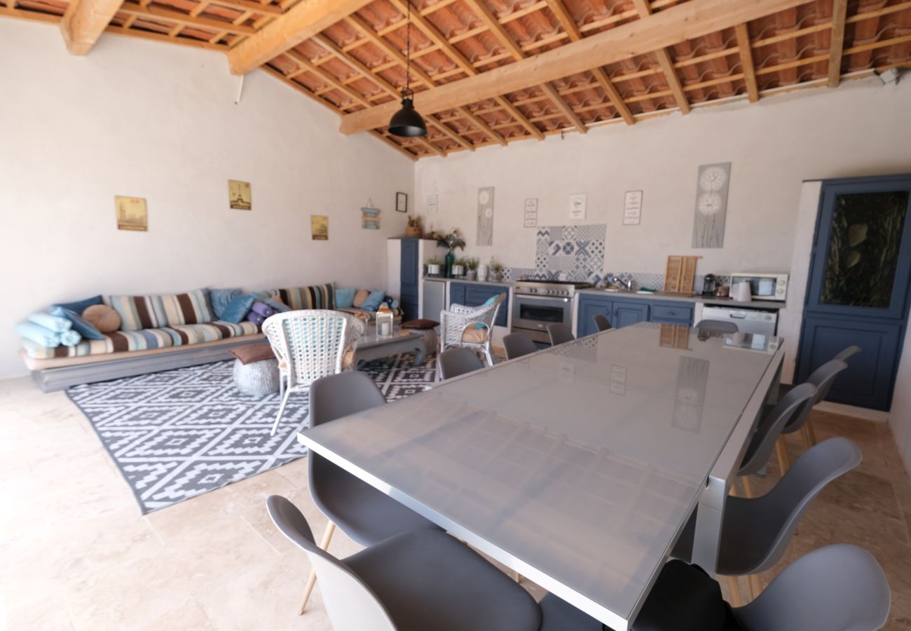 Villa in Arles - Vacation rental house with pool ARLES LS3-432