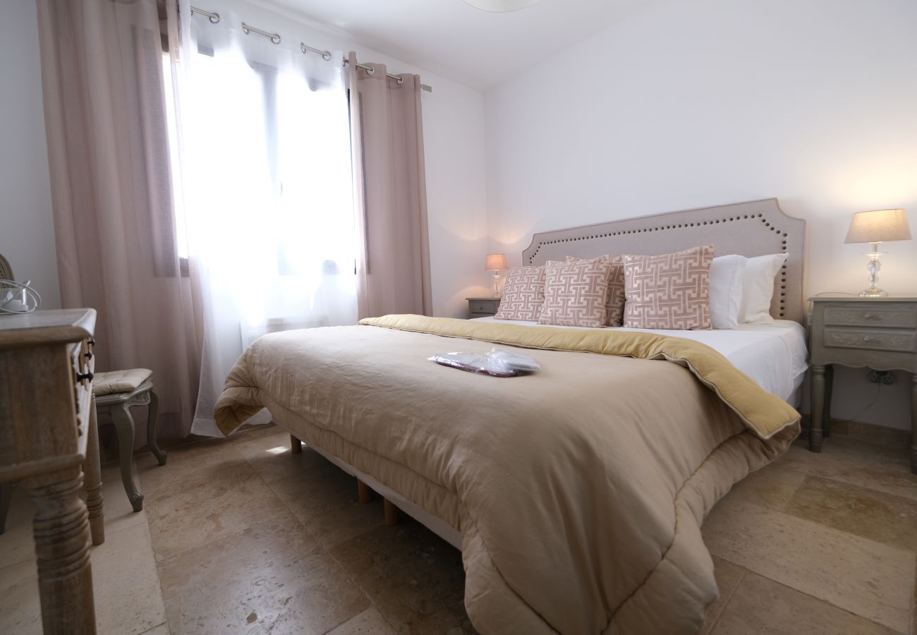 Holiday rental ARLES house for rent 4 bedrooms