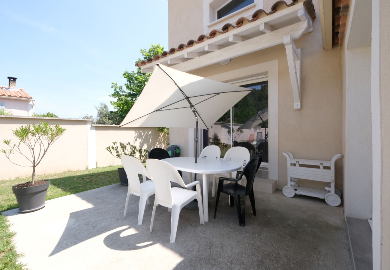 Villa in Mas-Blanc-des-Alpilles - Vacation rental house with pool SAINT REMY DE PROVENCE LS1-418