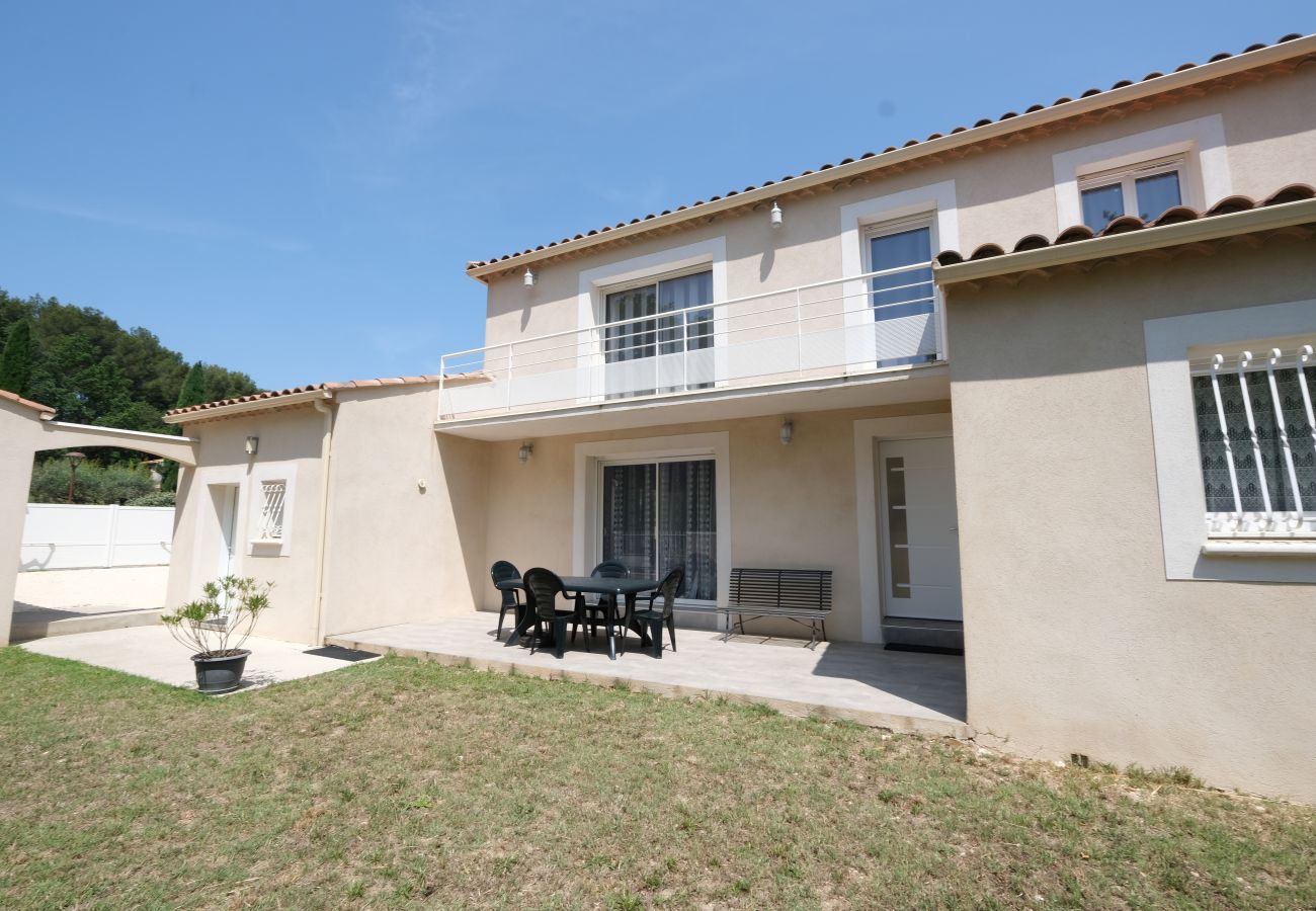 Villa in Mas-Blanc-des-Alpilles - Vacation rental house with pool SAINT REMY DE PROVENCE LS1-418