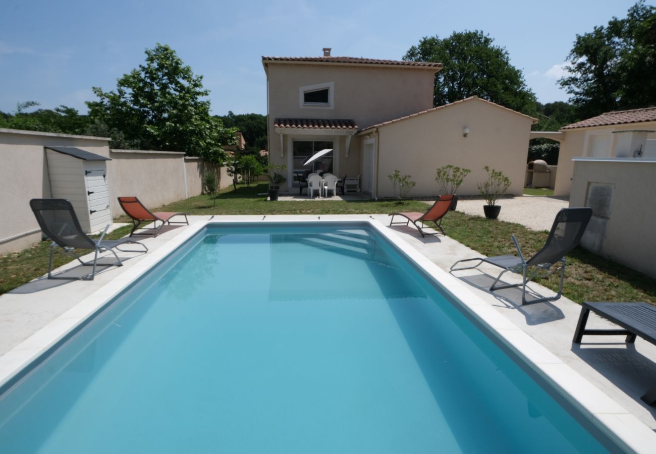 Vacation rental SAINT-RÉMY-DE-PROVENCE villa for rent 8 people