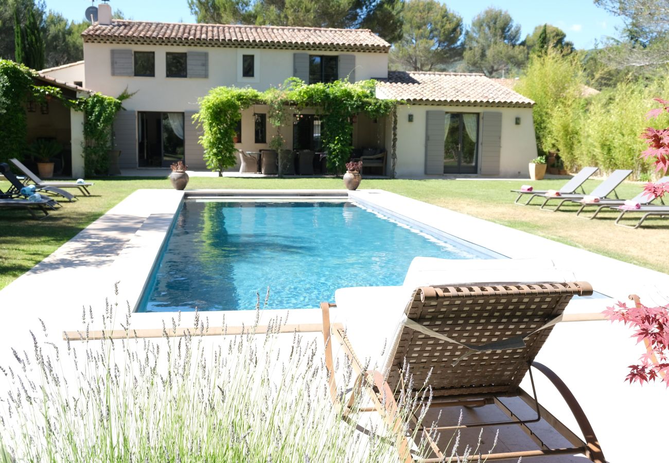 Villa in Lourmarin - Vacation rental house with pool LOURMARIN LS2-385