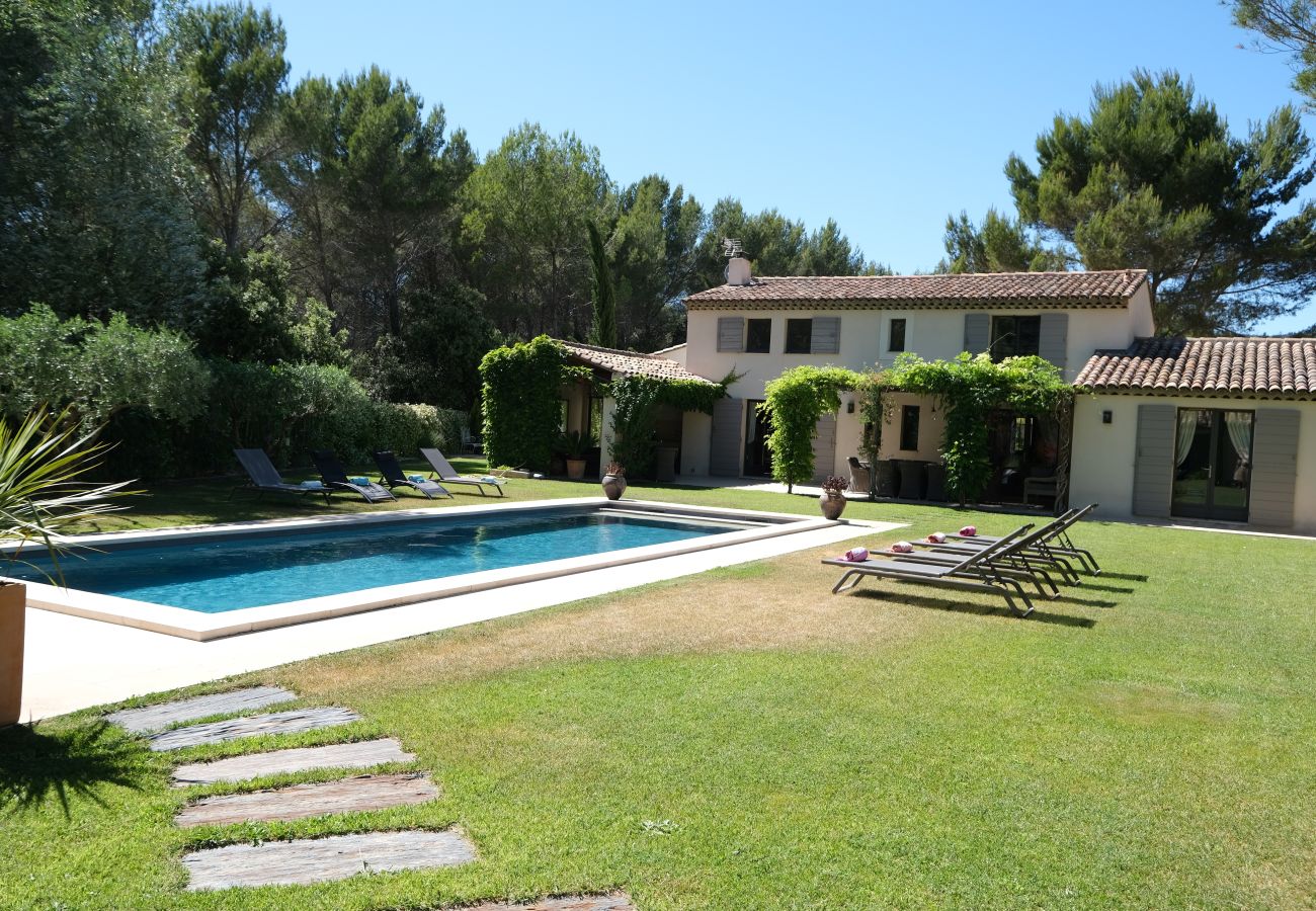 Villa in Lourmarin - Vacation rental house with pool LOURMARIN LS2-385