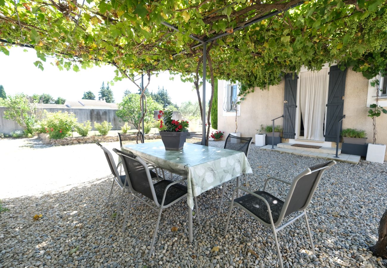 Villa in L´Isle sur la Sorgue - Vacation rental pool L'ISLE SUR LA SORGUE LS2-426