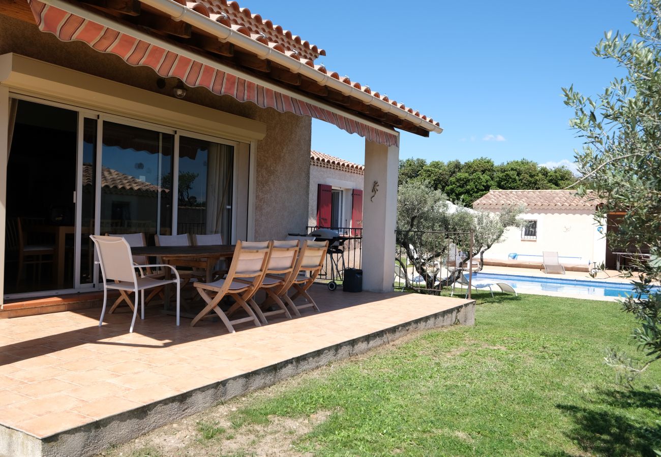 Villa in Aureille - Vacation rental house with pool AUREILLE LS1-439