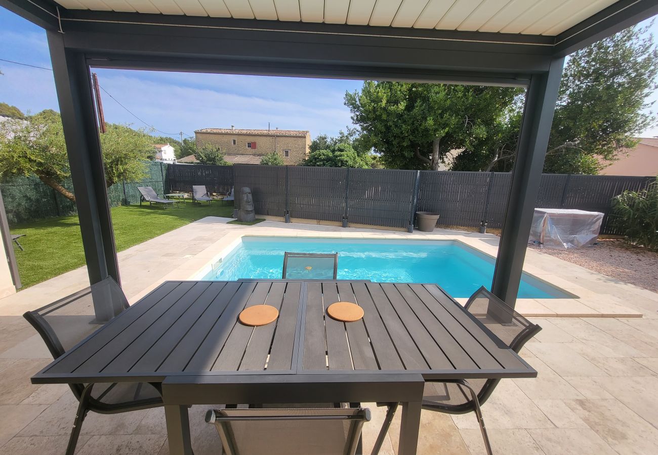 Villa in Lauris - Vacation rental house with pool LAURIS LS2-438