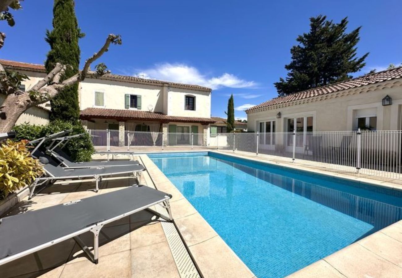 Vacation rental SAINT-RÉMY-DE-PROVENCE house for rent private pool