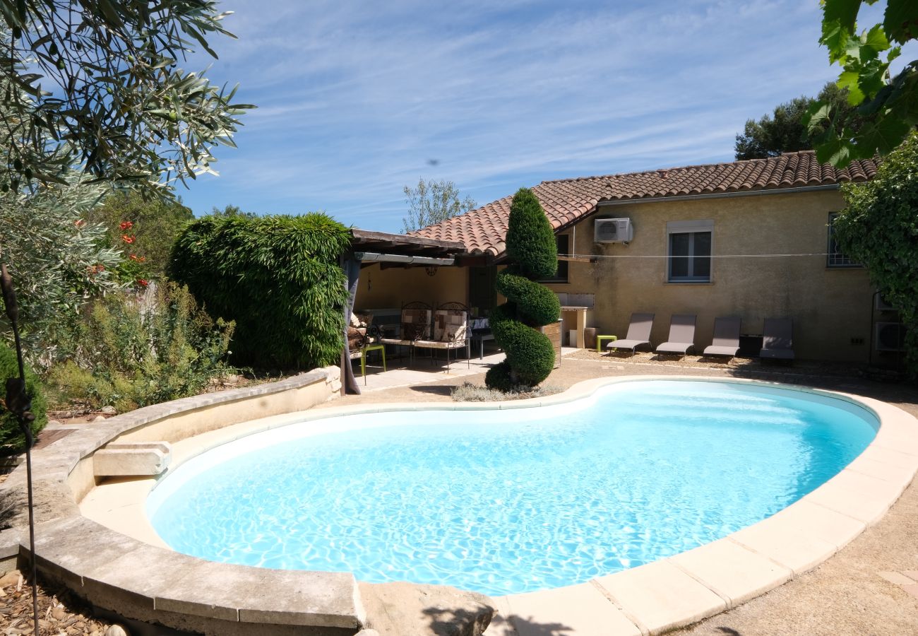 Villa in Maubec - Vacation rental house with pool MAUBEC LS2-126