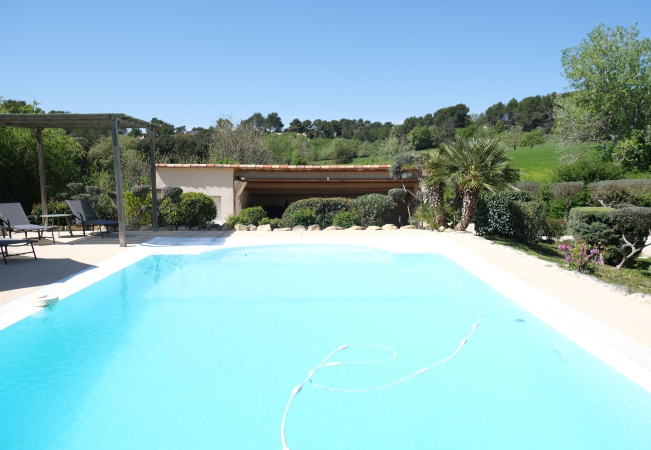 Villa in Puget - Vacation rental house with pool PUGET LS2-422