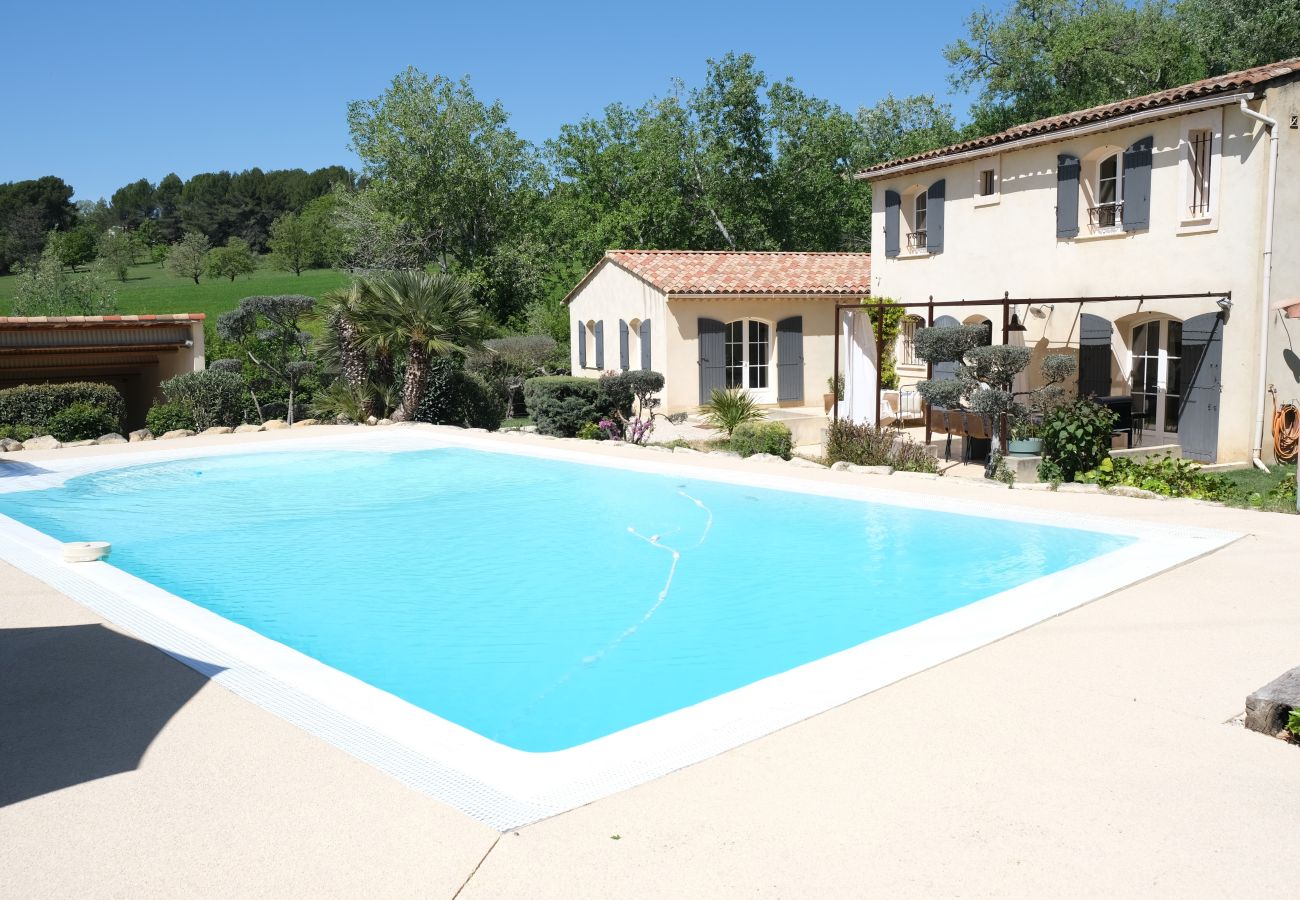 Villa in Puget - Vacation rental house with pool PUGET LS2-422