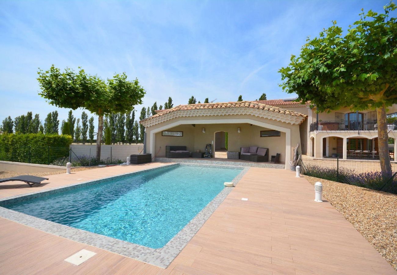 House in Arles - Vacation rental house with pool MOULES LS3-299