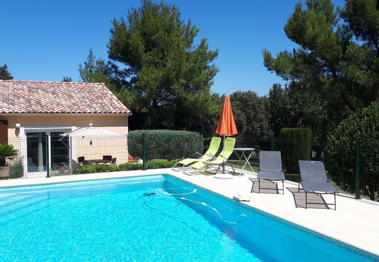 House in Orgon - vacation rental with pool Orgon LS1-451