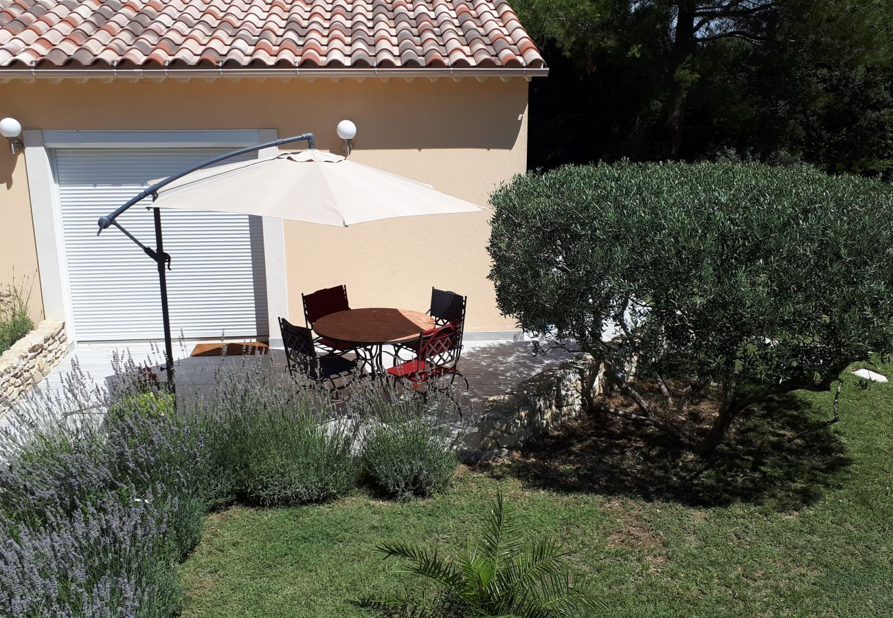 House in Orgon - vacation rental with pool Orgon LS1-451