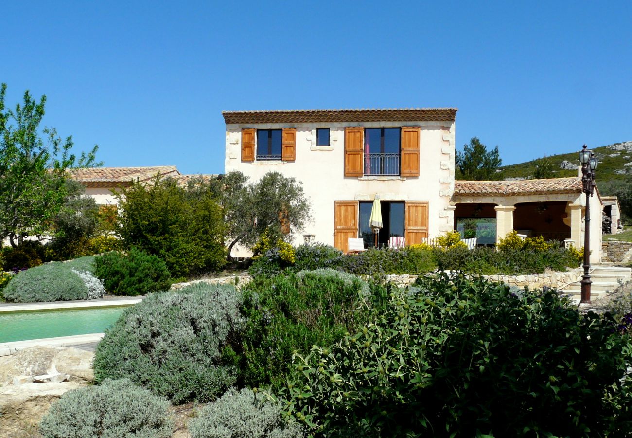 Villa à Mouriès - Location vacances maison piscine MOURIES LS1-174