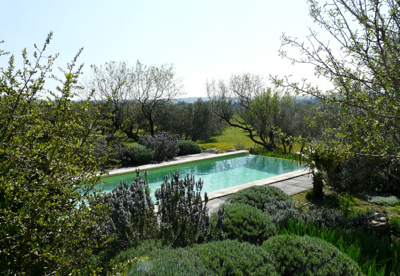 Villa à Mouriès - Location vacances maison piscine MOURIES LS1-174