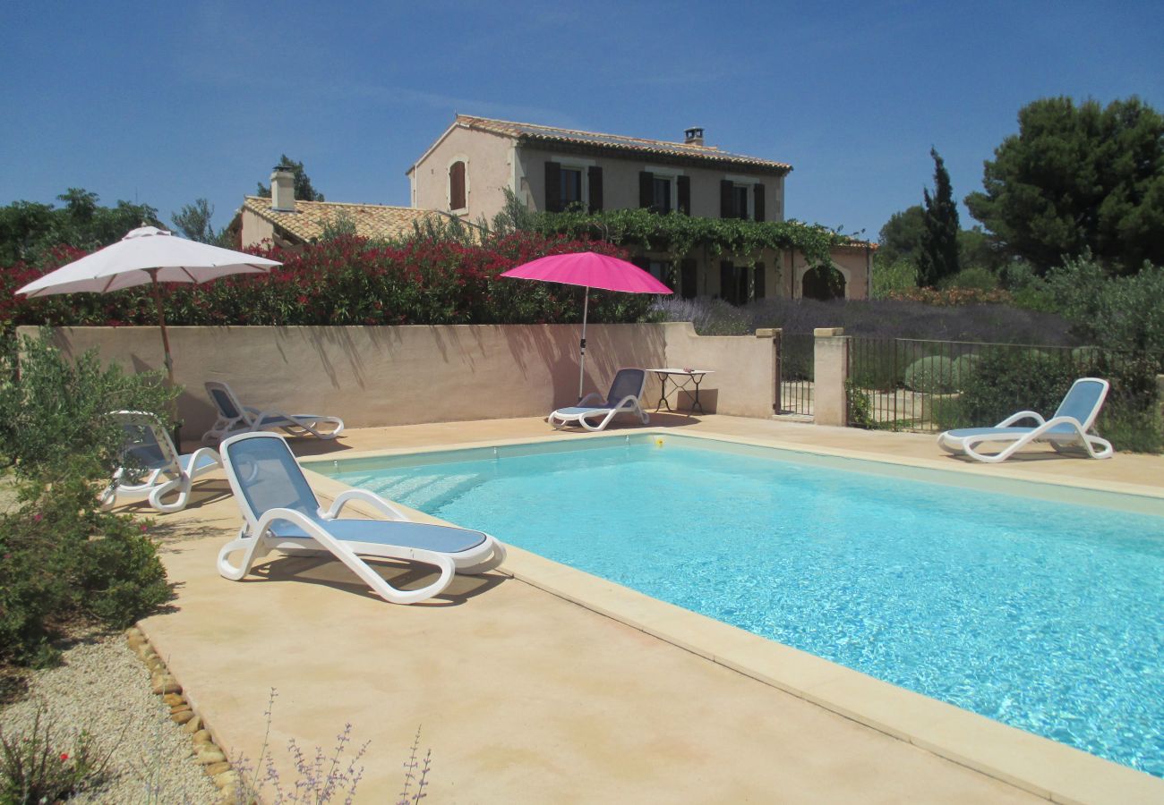 Location vacances SAINT REMY DE PROVENCE maison à louer piscine privee