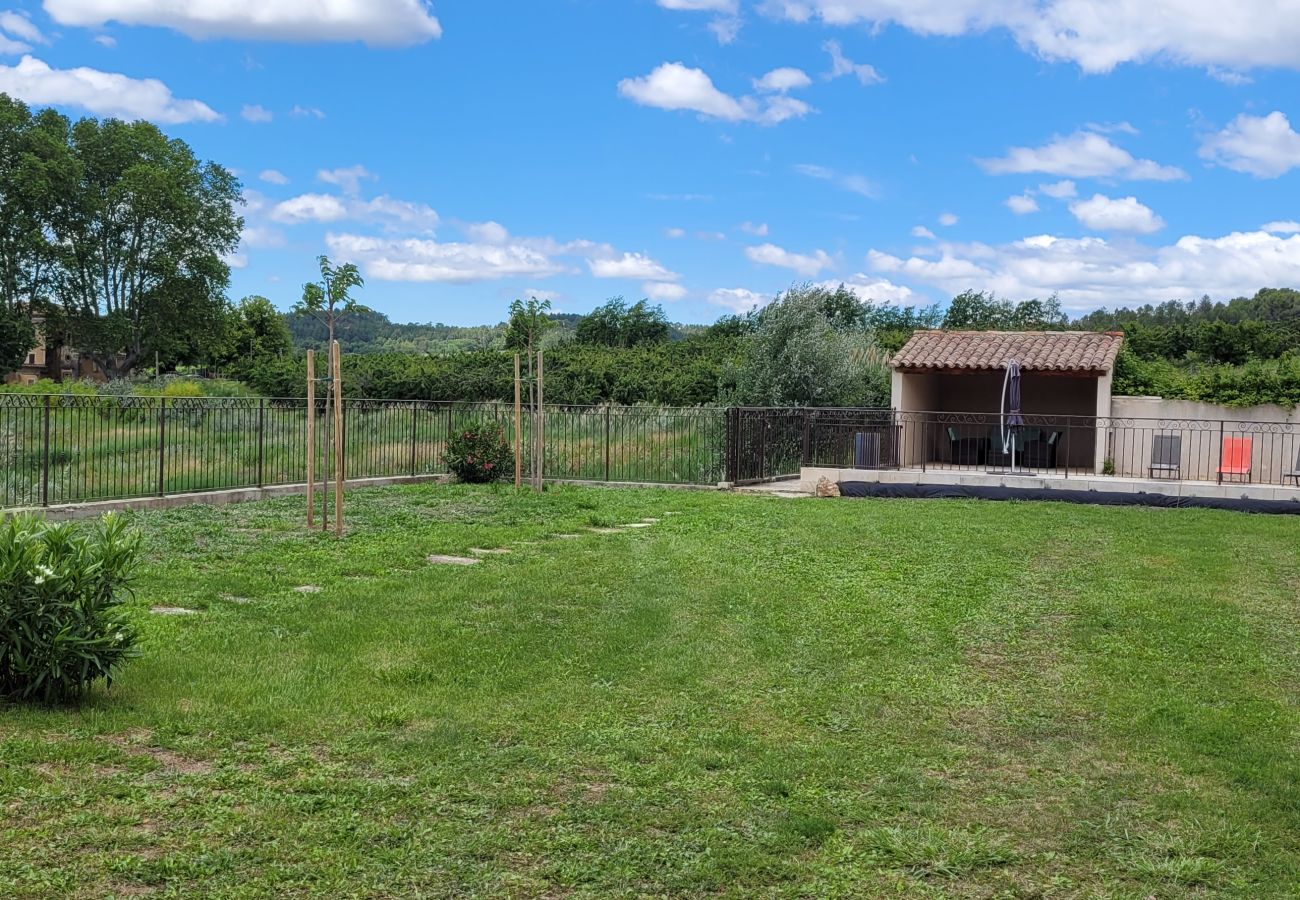 Maison à Bonnieux - Location vacances maison piscine BONNIEUX LS2-209