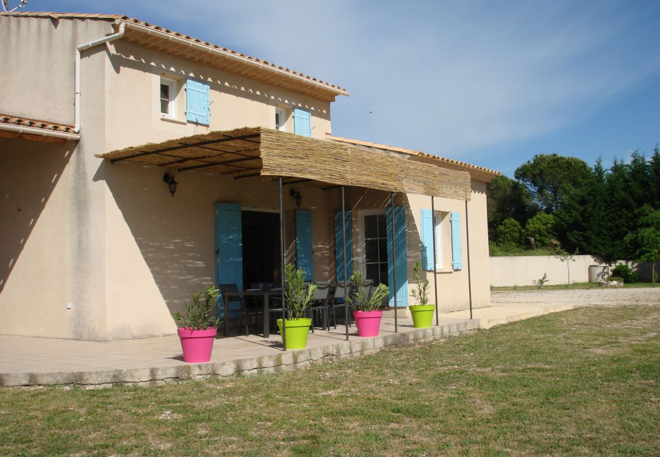 Maison à Bonnieux - Location vacances maison piscine BONNIEUX LS2-209