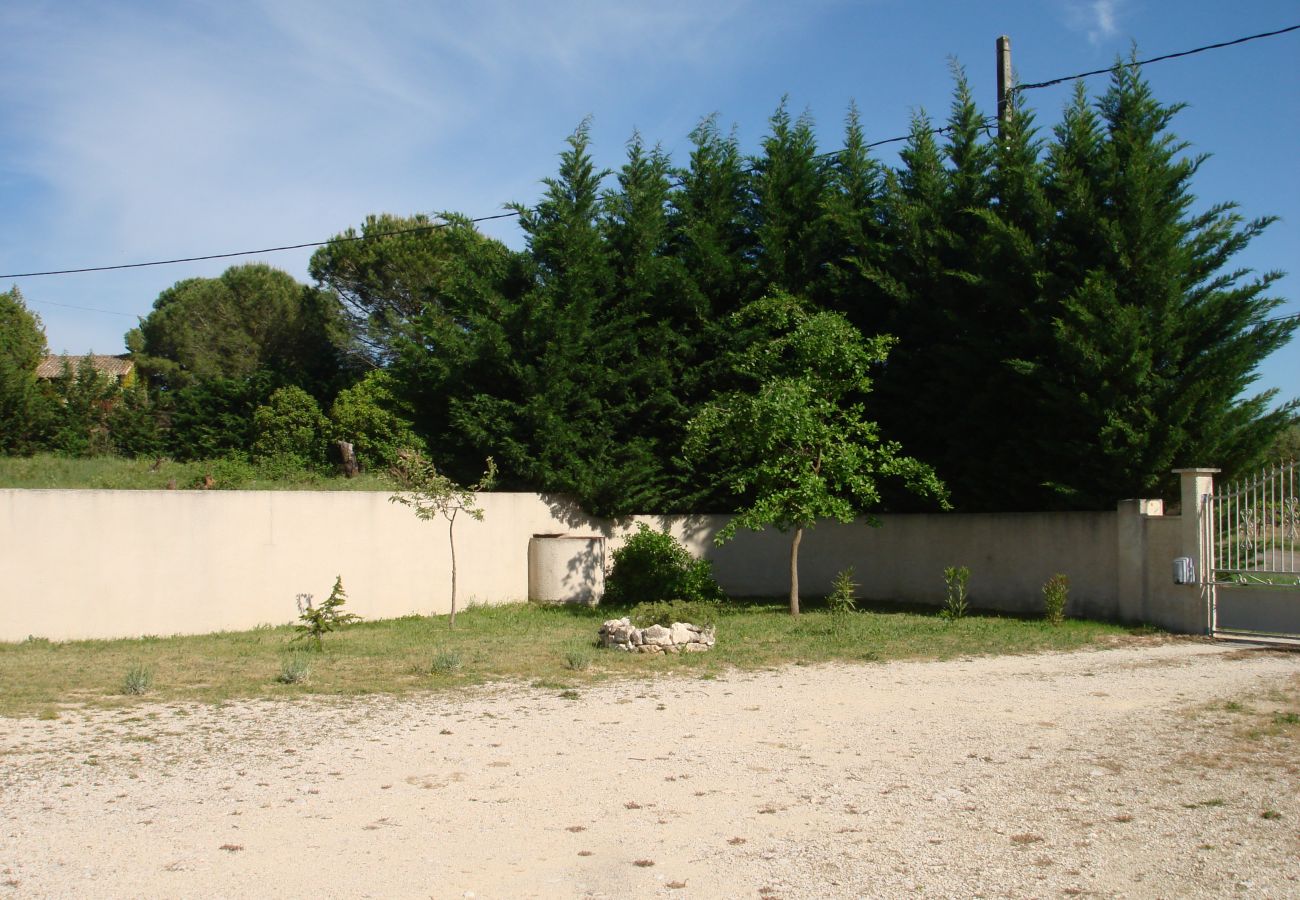 Maison à Bonnieux - Location vacances maison piscine BONNIEUX LS2-209