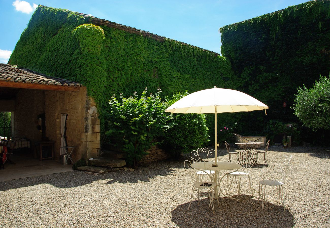 Ferme à Gordes - Location vacances maison piscine GORDES LS2-107 