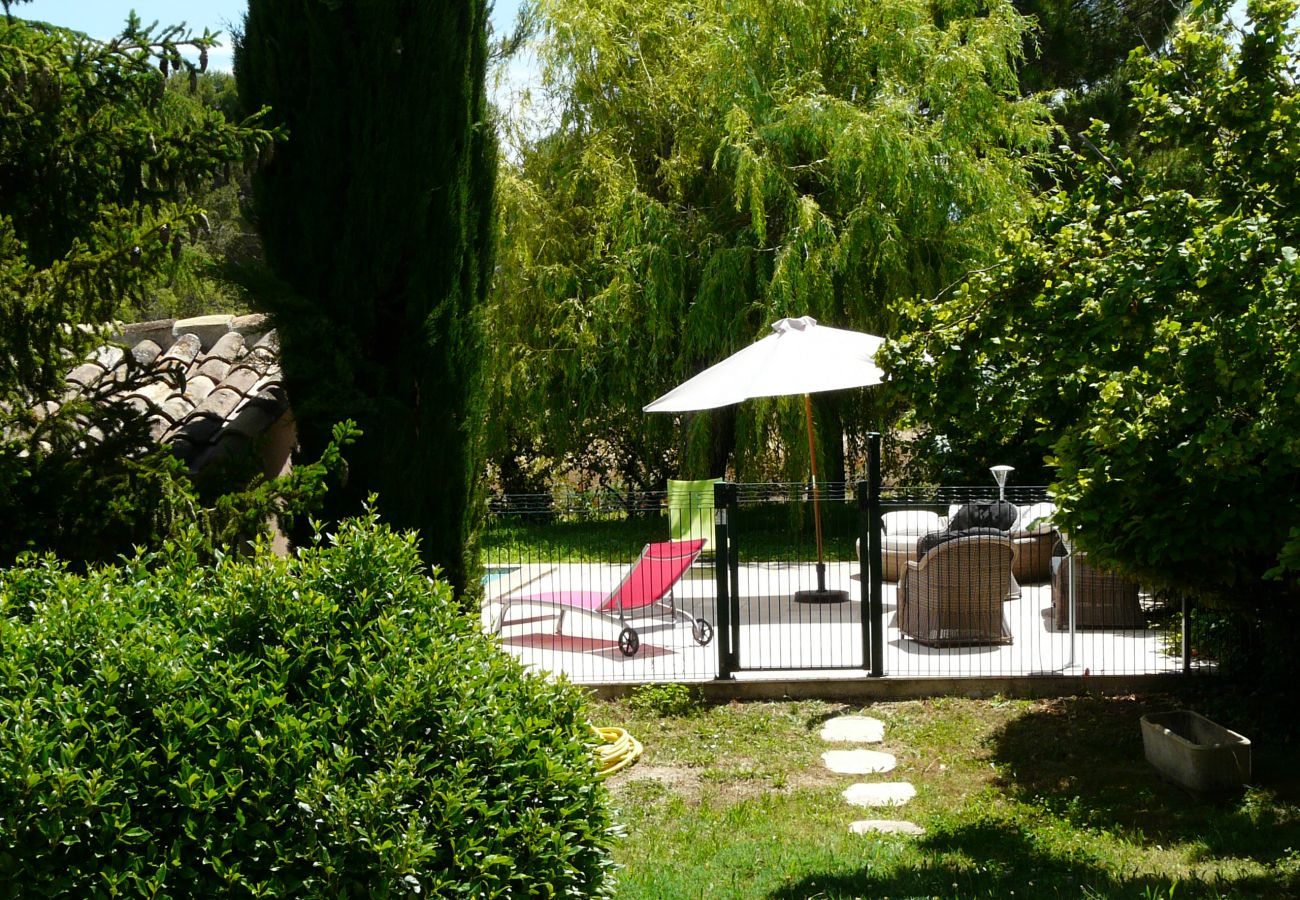 Ferme à Venelles - Location vacances maison piscine VENELLES LS7-257