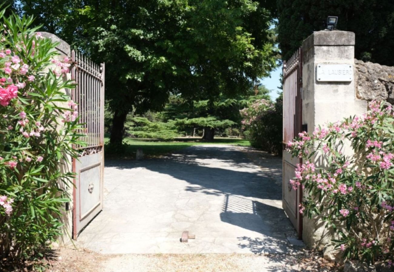 Ferme à Maussane-les-Alpilles - Location vacances MAUSSANE LES ALPILLES LS1-301