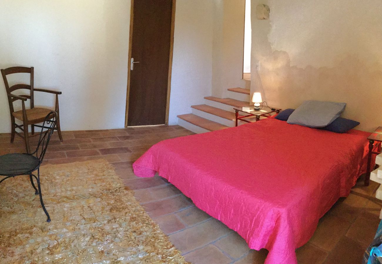 Location vacance MAUSSANE-LES-ALPILLES ferme a louer 4 chambres