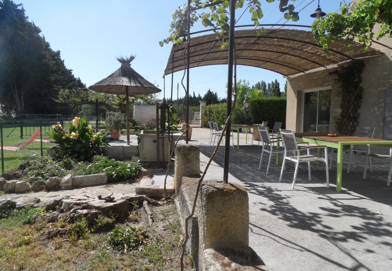 Ferme à Barbentane - Location vacances avec piscine BARBENTANE LS6-255 